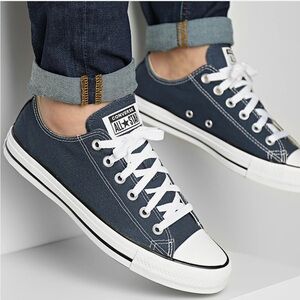 Classic Converse Unisex Chuck Taylor All Star Low Sneaker Canvas men10 women 12